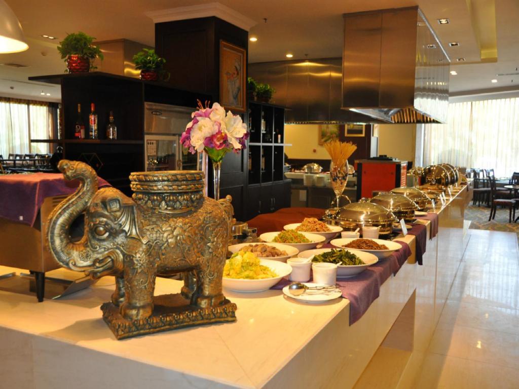 Beijing King Wing Hot Spring Hotel Екстер'єр фото