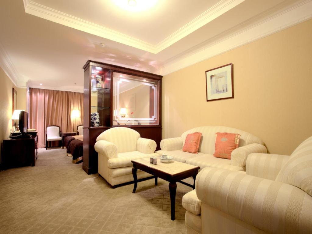 Beijing King Wing Hot Spring Hotel Номер фото