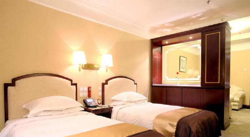 Beijing King Wing Hot Spring Hotel Екстер'єр фото