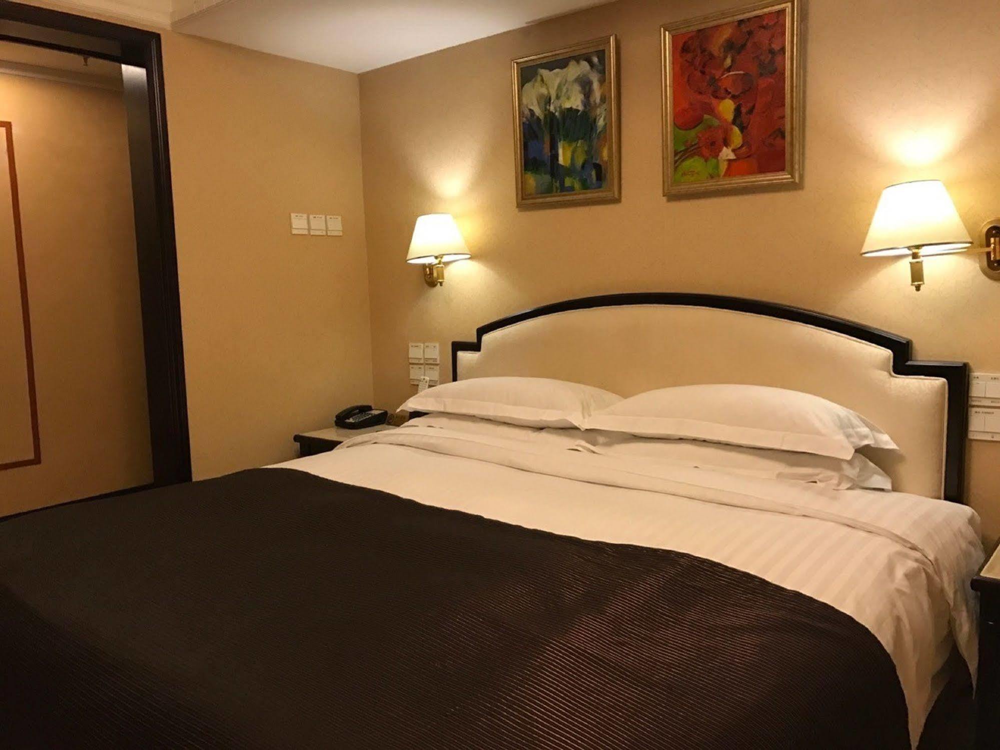 Beijing King Wing Hot Spring Hotel Екстер'єр фото